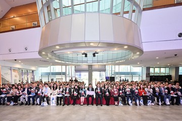 The Secretary for Labour and Welfare, Mr Chris Sun, today (December 10) visited the National Security Exhibition Gallery of the Hong Kong Special Administrative Region with chairmen of social welfare organisations. Photo shows Mr Sun (first row, 16th left); the Permanent Secretary for Labour and Welfare, Ms Alice Lau (first row, 15th left); and the Director of Social Welfare, Miss Charmaine Lee (first row, 15th right), with chairmen of social welfare organisations and other guests.